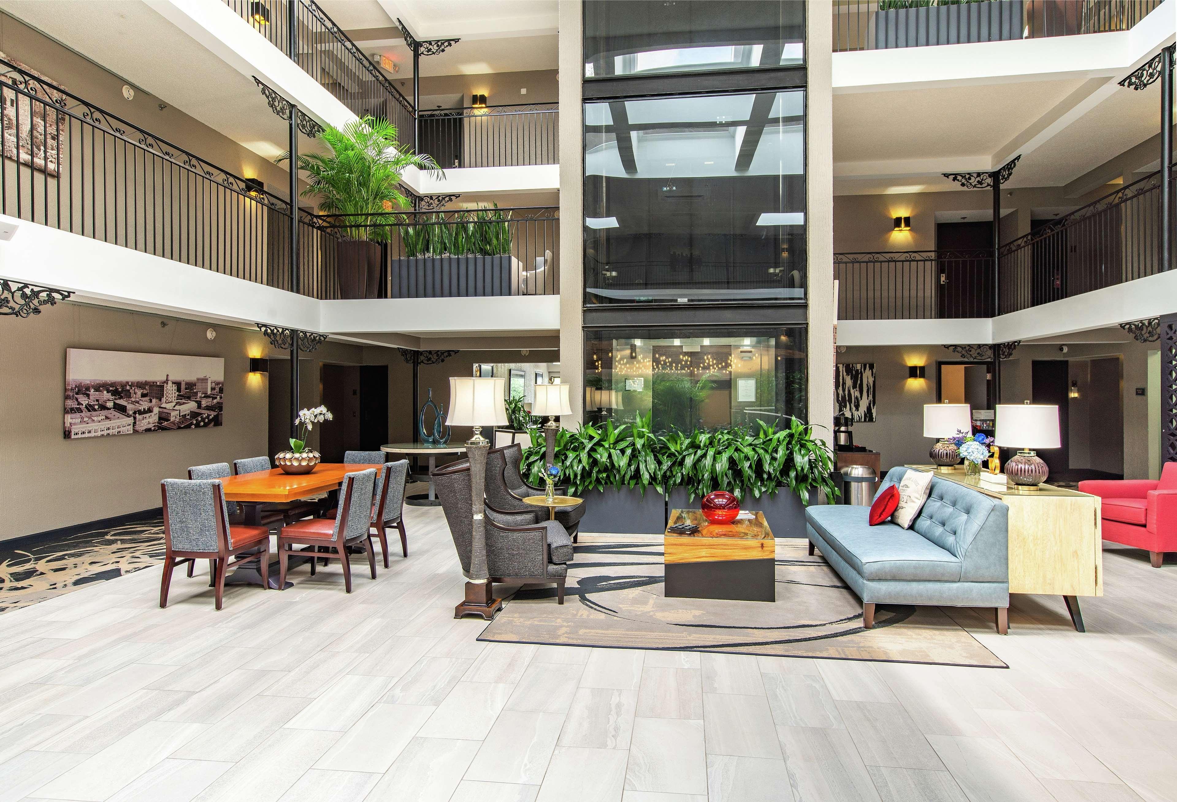 The Burgundy Hotel, Tapestry Collection By Hilton Литл-Рок Экстерьер фото
