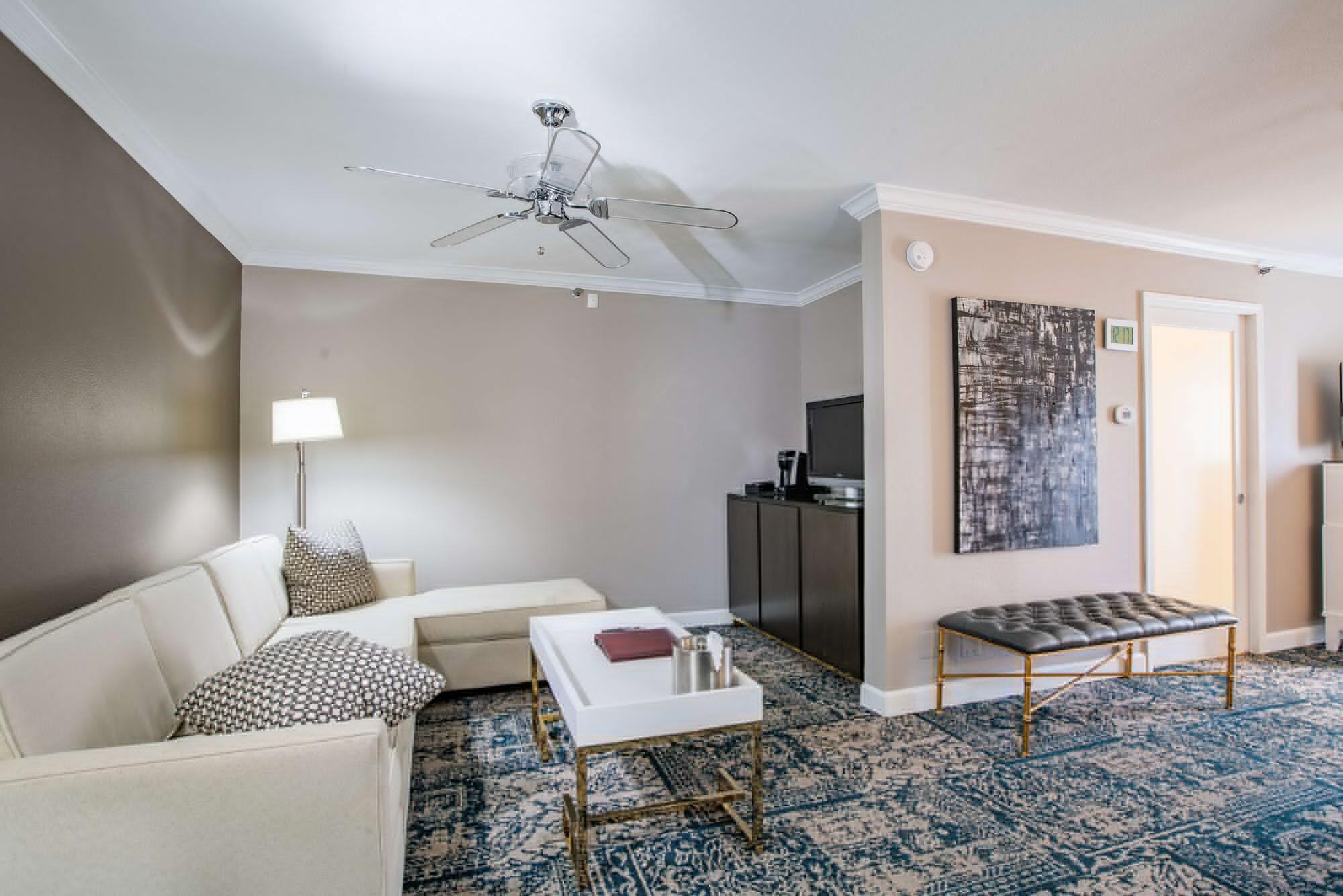 The Burgundy Hotel, Tapestry Collection By Hilton Литл-Рок Экстерьер фото